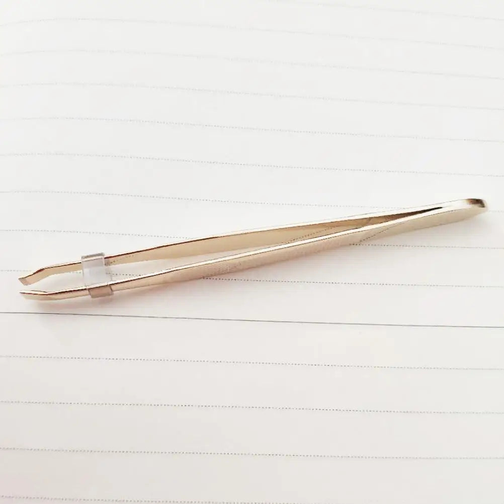 Eyebrow Tweezer